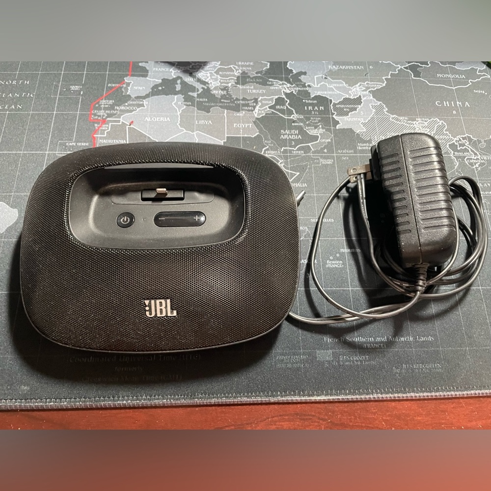 JBL Harmon iPhone speaker with Bluetooth adapter for wireless connectivity
